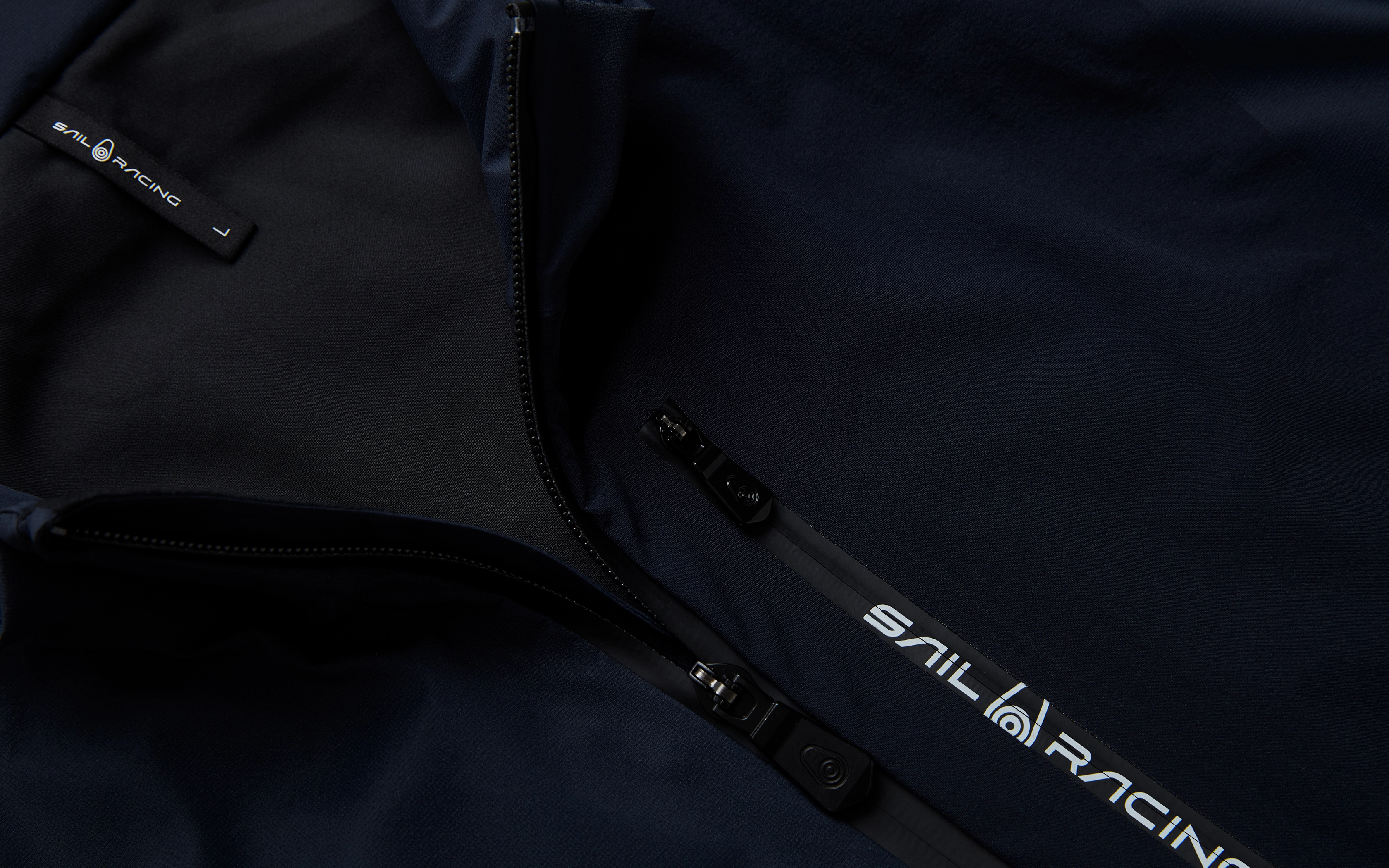 VAPOR VEST