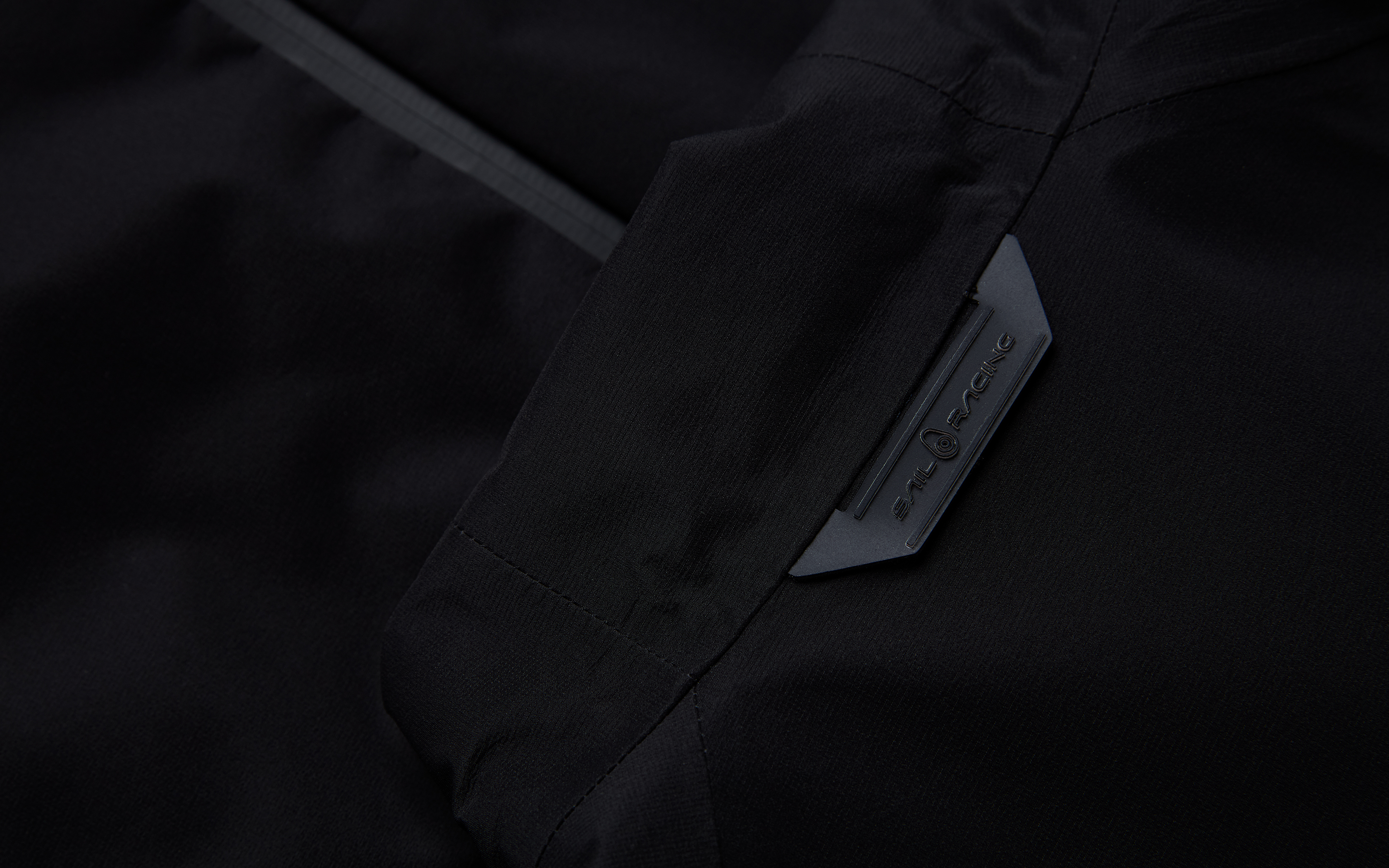 VAPOR VEST