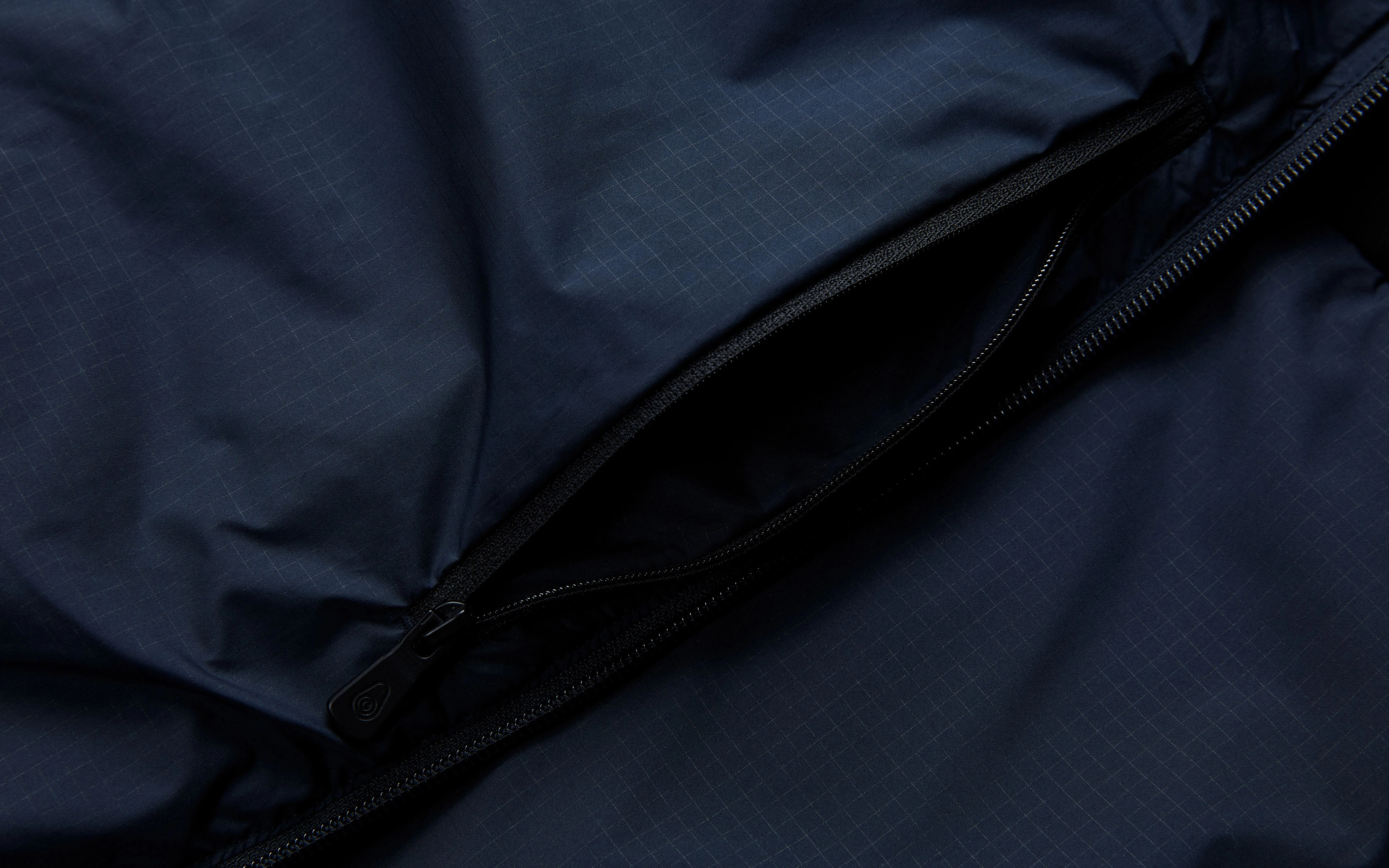 AMPLITUDE PRIMALOFT HOOD
