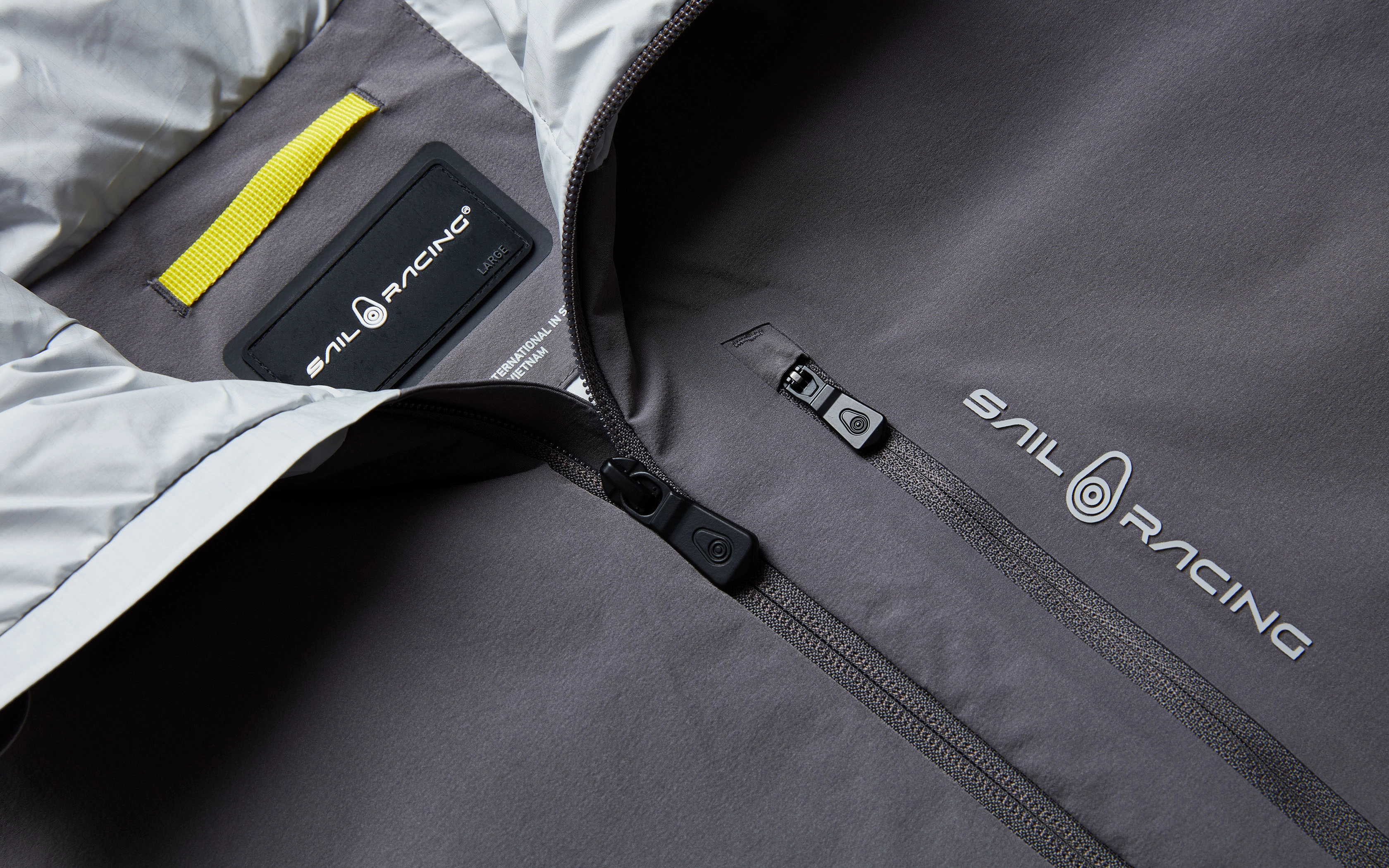 AMPLITUDE PRIMALOFT HOOD