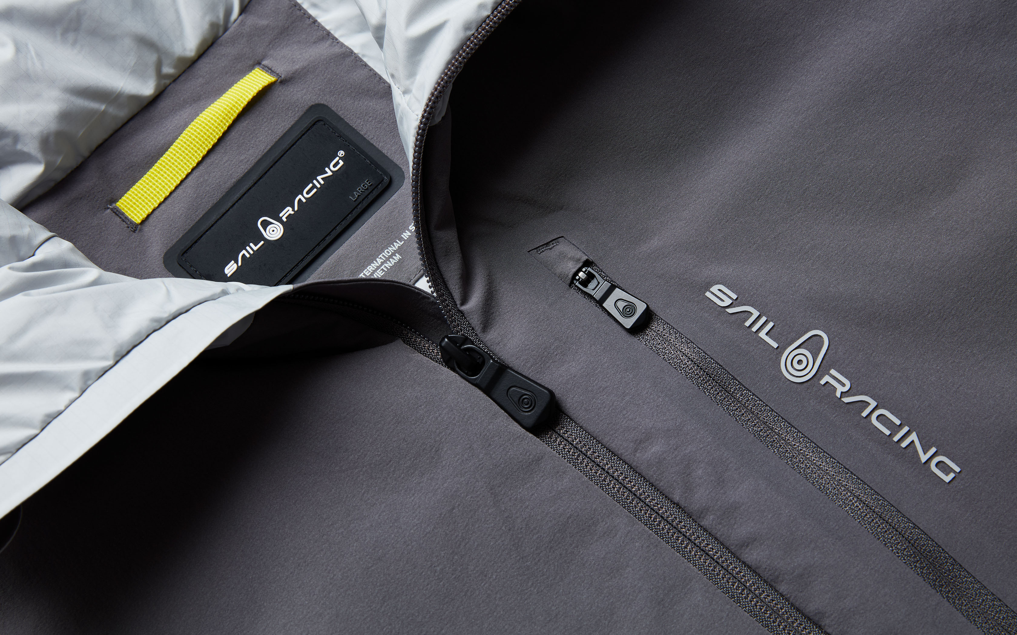 AMPLITUDE PRIMALOFT HOOD