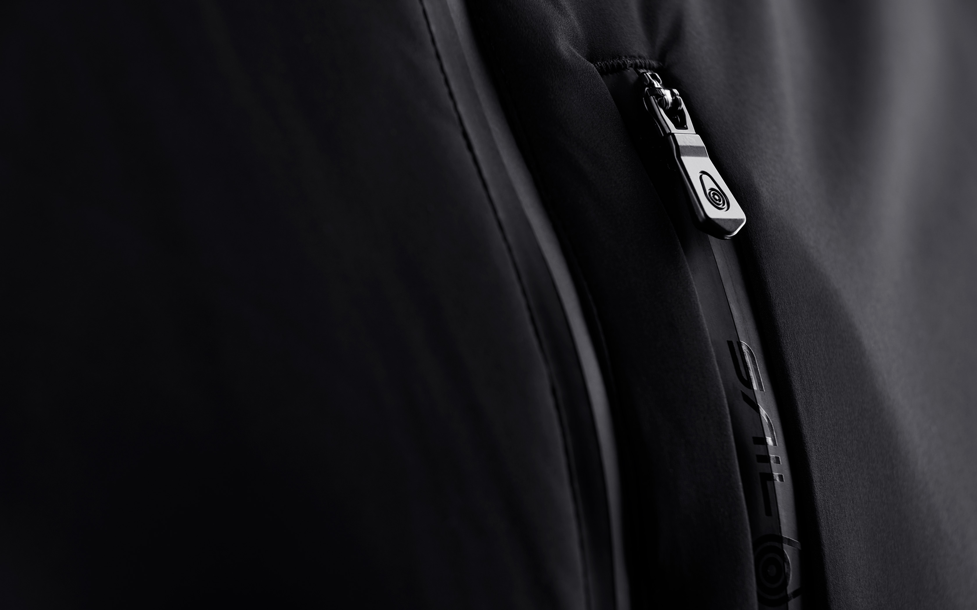 RACE IWARM JACKET