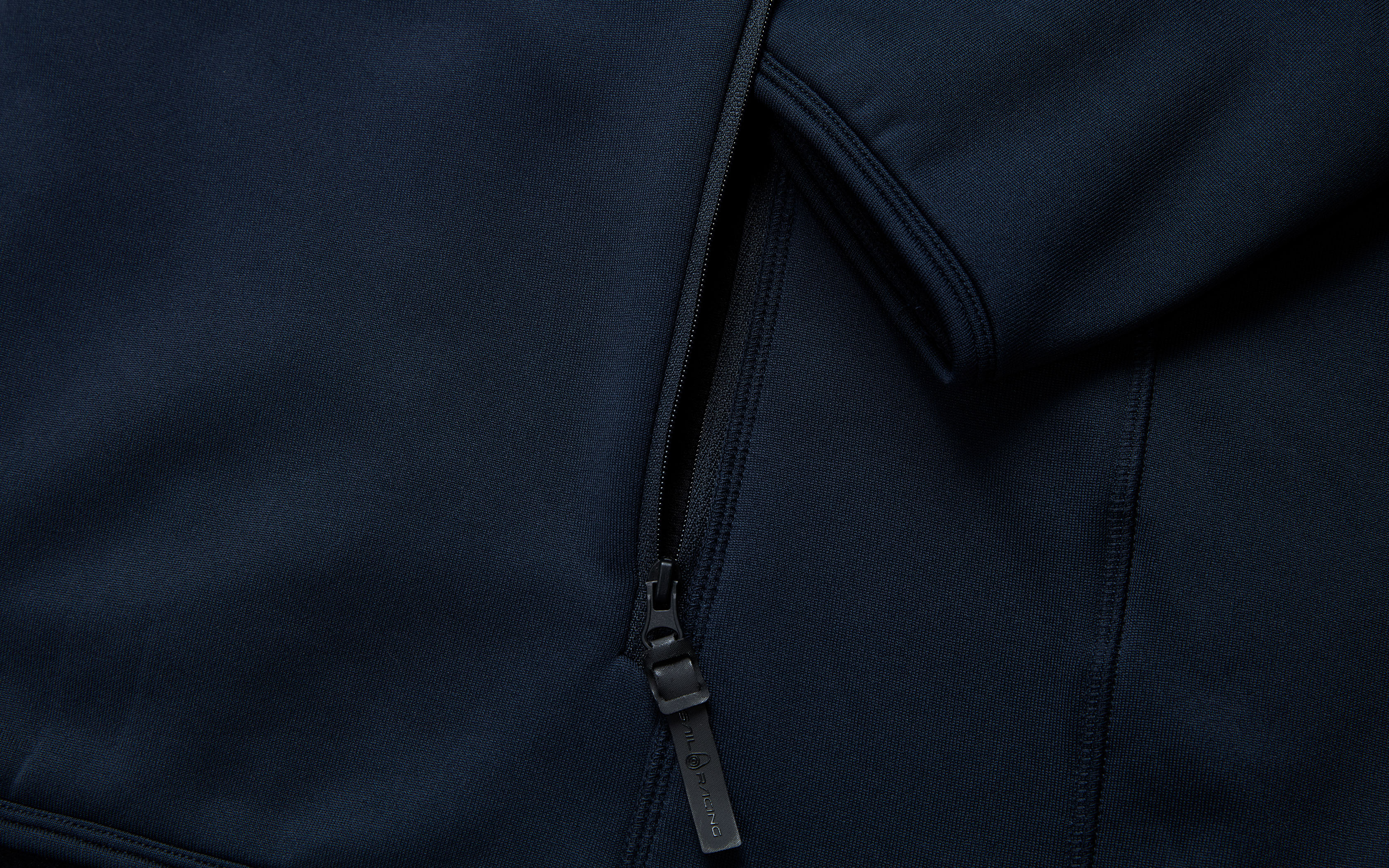 SPRAY POLARTEC HOOD