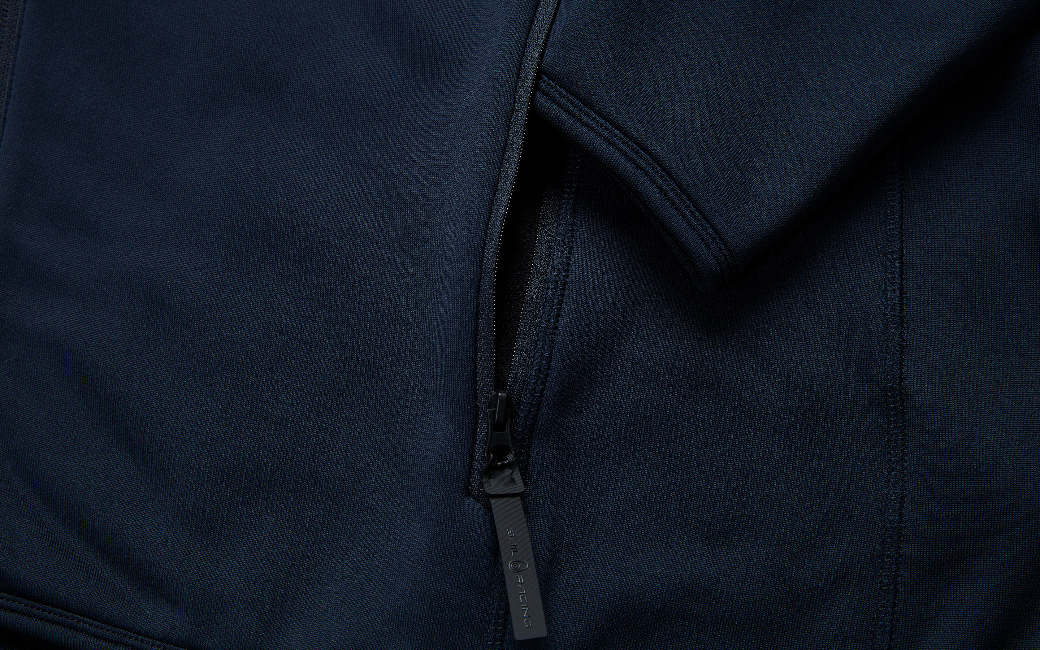 W SPRAY POLARTEC HOOD