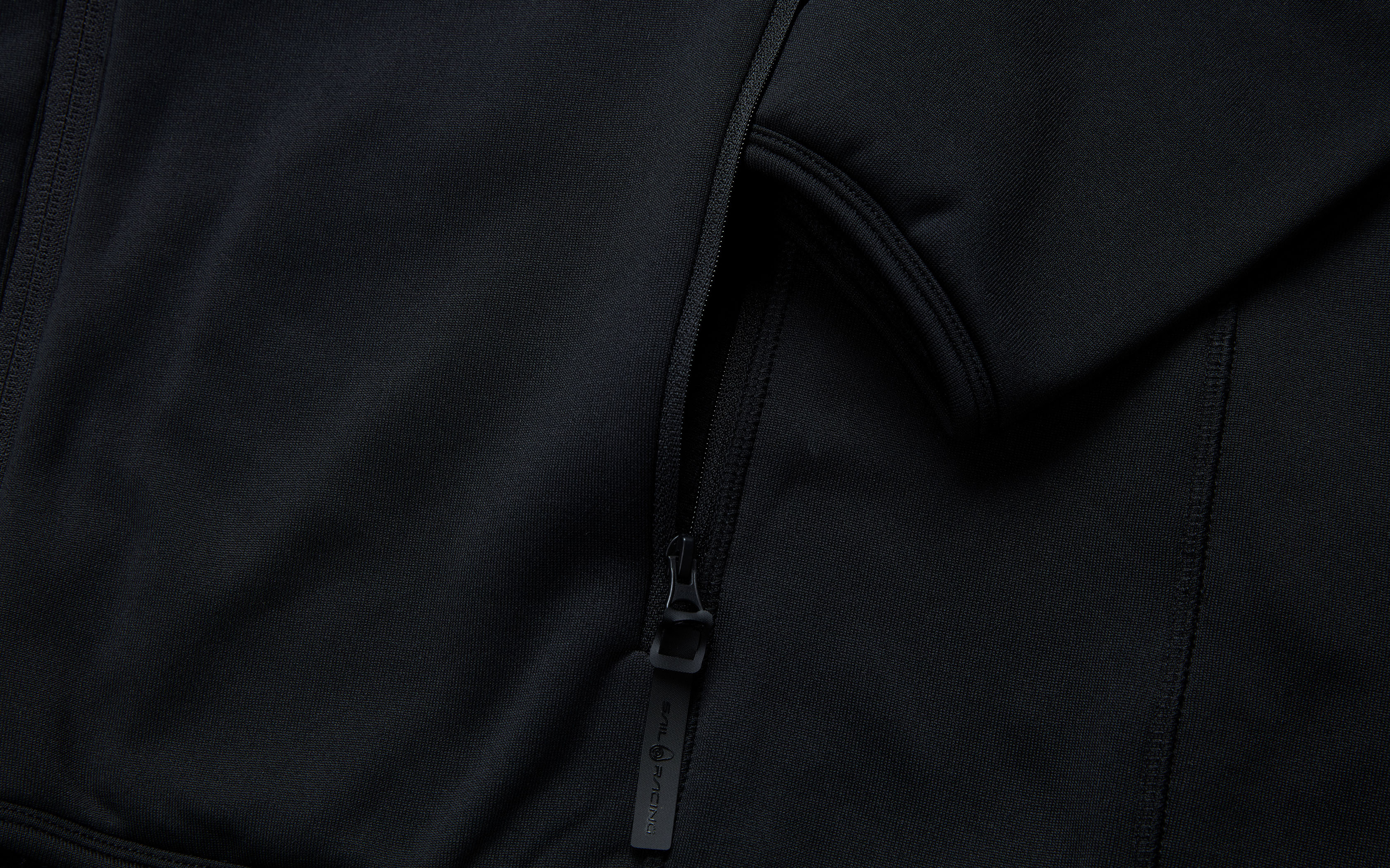 W SPRAY POLARTEC HOOD