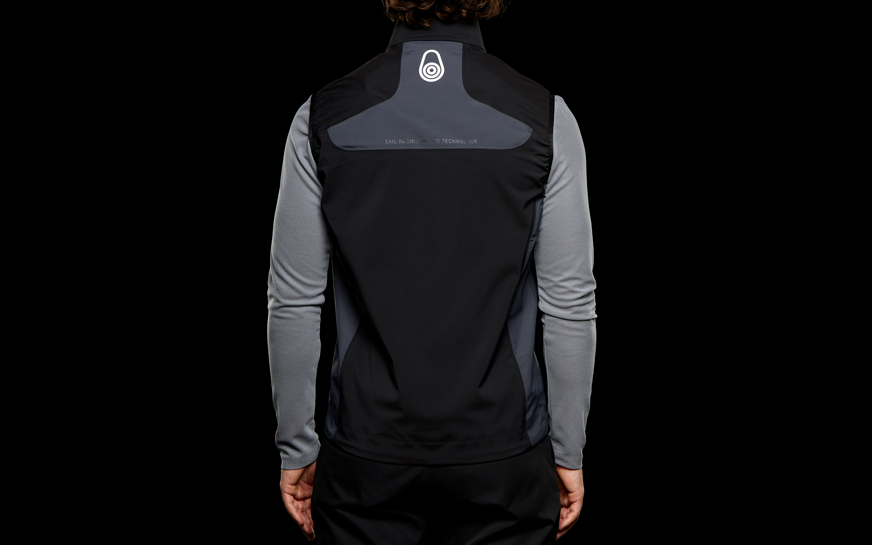 Orca Hybrid Vest