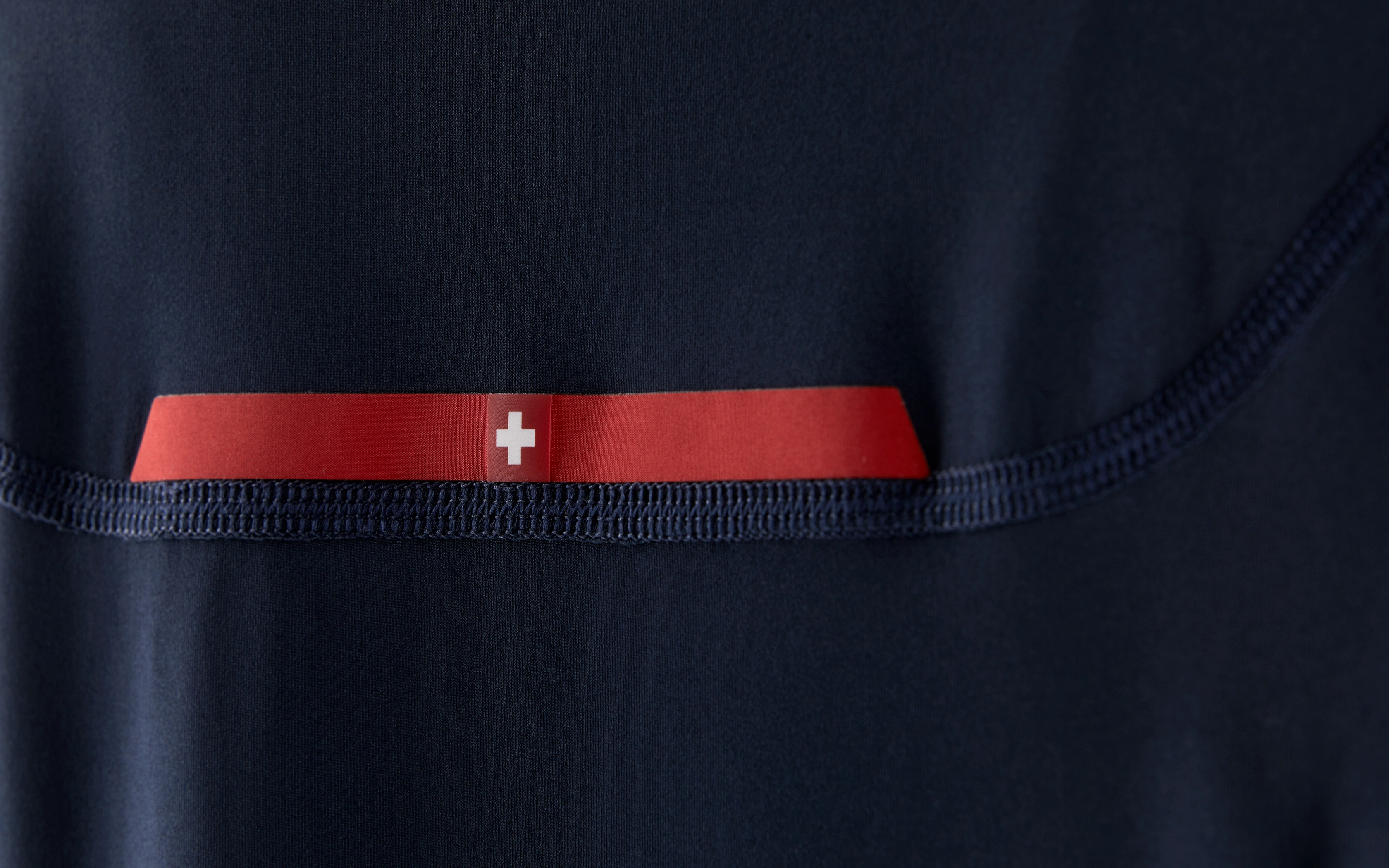 ARBR LONG SLEEVE RASHGUARD