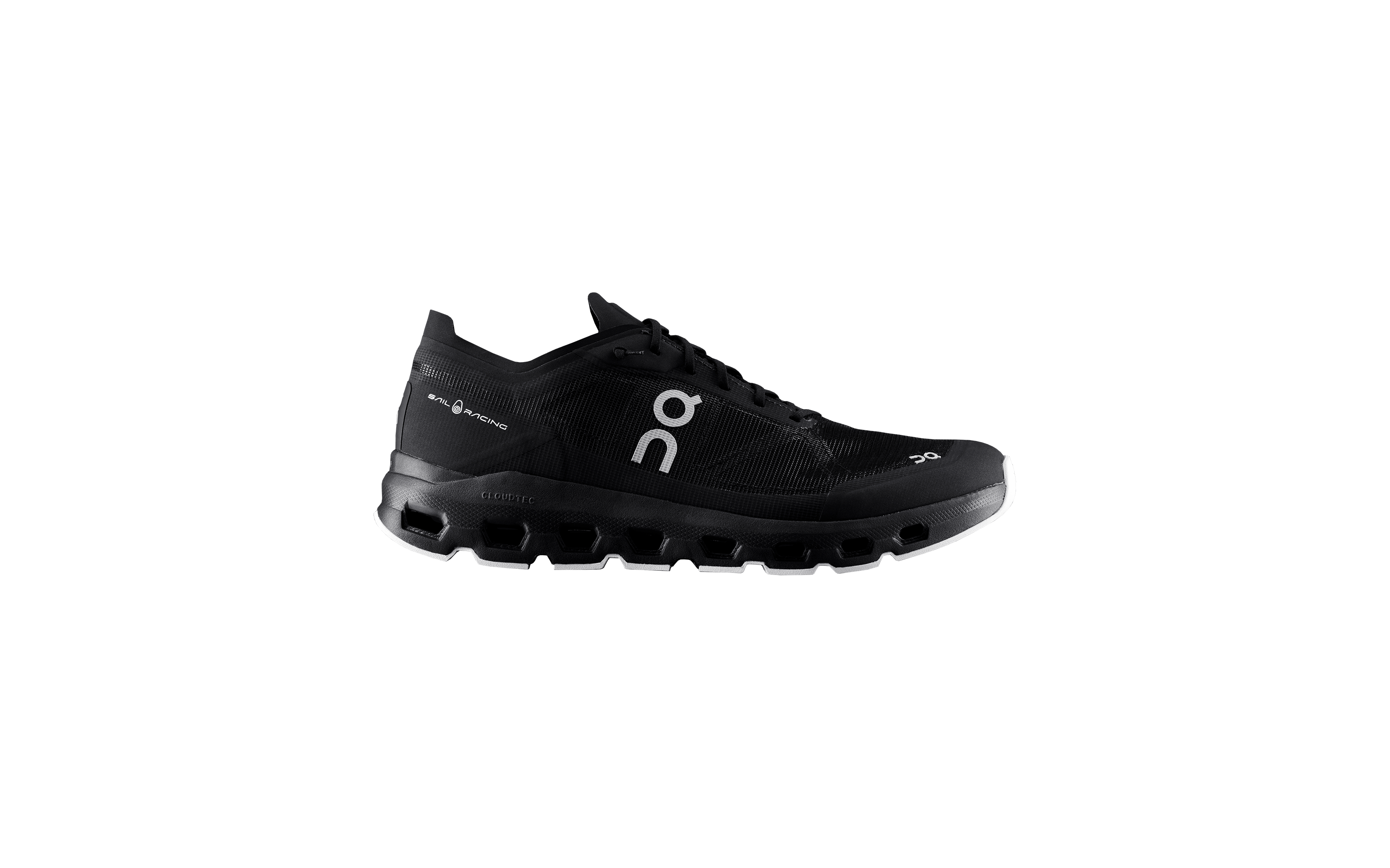 SR x ON CLOUD REGATTA