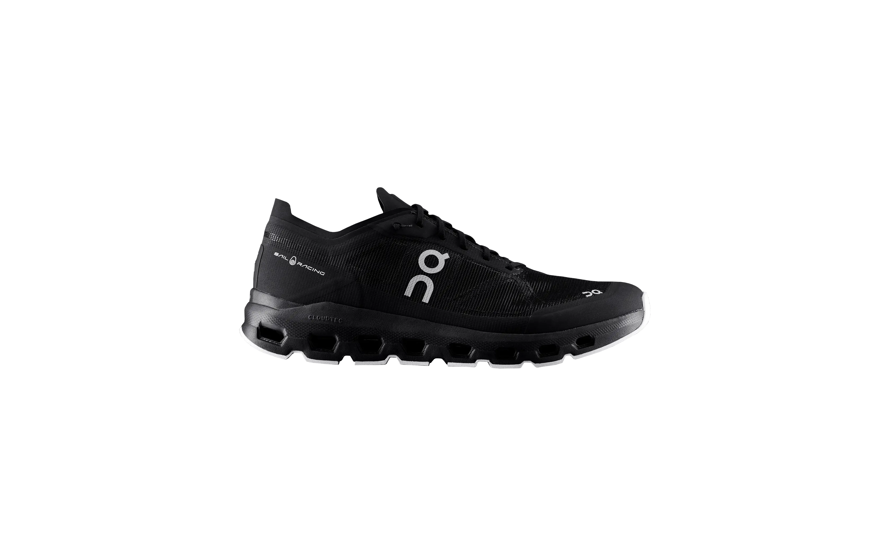 SR x ON CLOUD REGATTA