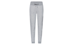 925