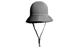 925