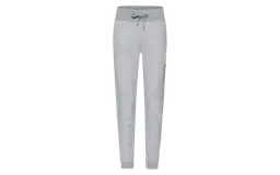 925