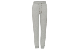 925